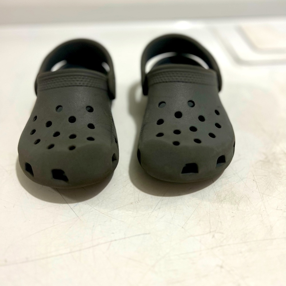 Toddler Size 8 Gray Crocs